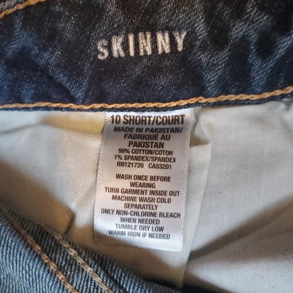 Jeans - Picture 3 of 3